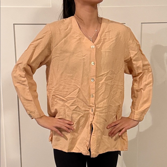 Linen Button-Up Top - Picture 5 of 7